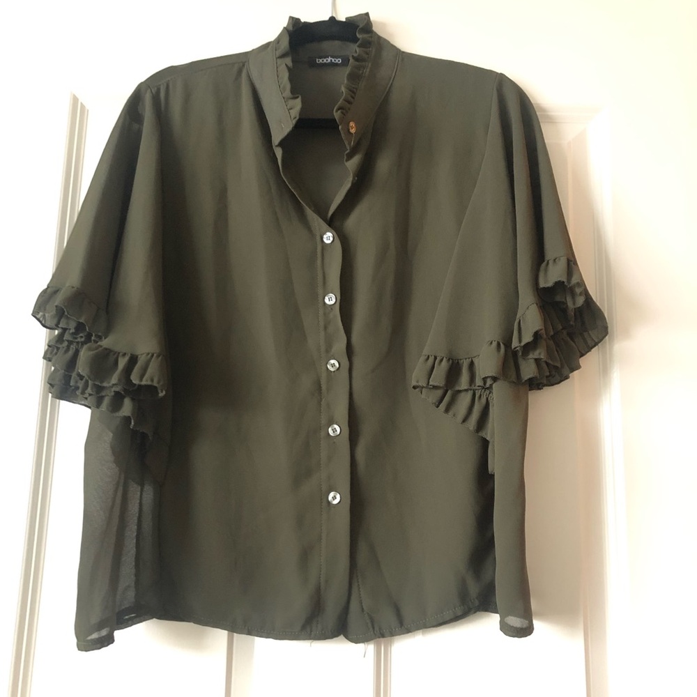 Boohoo dark green blouse made in Italy